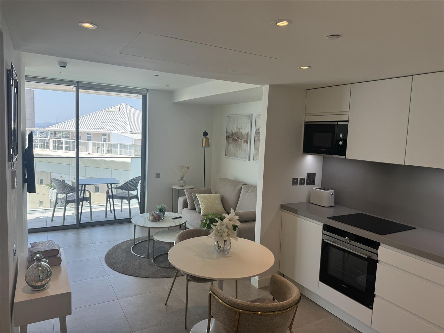  Image of Apartment - 1 Bathrooms for Rental in EuroCity-Gibraltar, Image 20